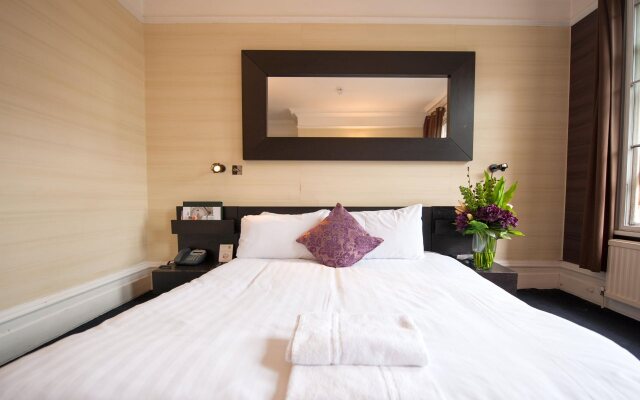 159 Knightsbridge