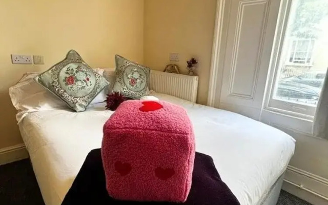 London Oasis Retreat - Apt 1