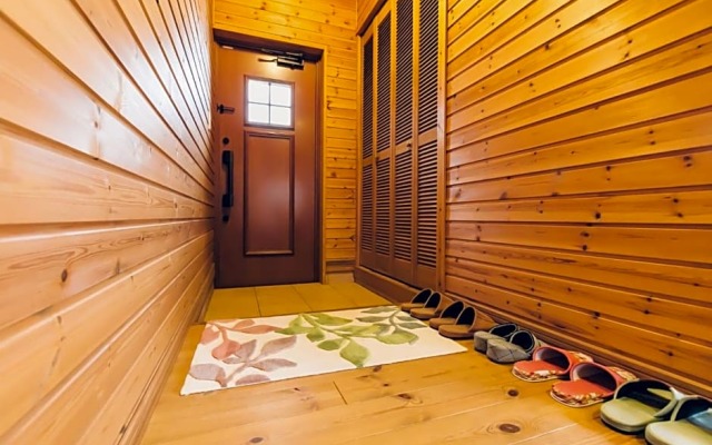 Toyako private log house