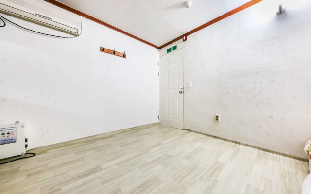 Seosan Emperor Motel