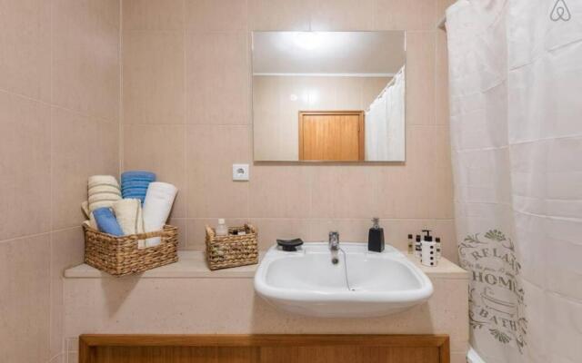 Gaia House - Apartamento Inteiro junto ao Metro