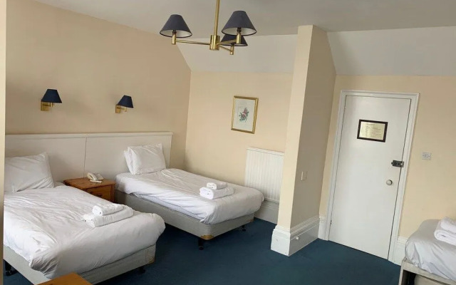 Yelf's Hotel