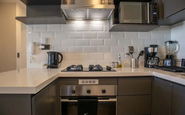 w Stylish 2BR in San Isidro