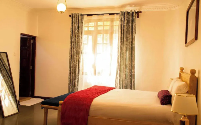 The Hidden Valley Lodge