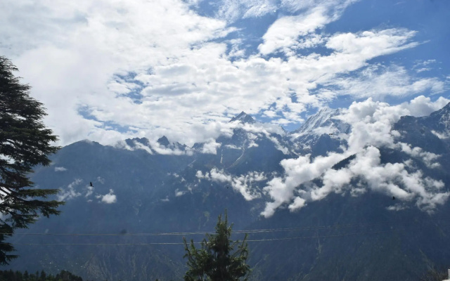Kinner Villa – Outside – Kalpa