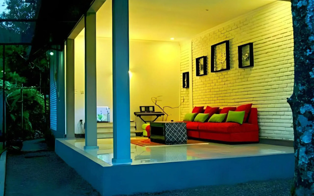 Winaposa Villas and Warung Pudak