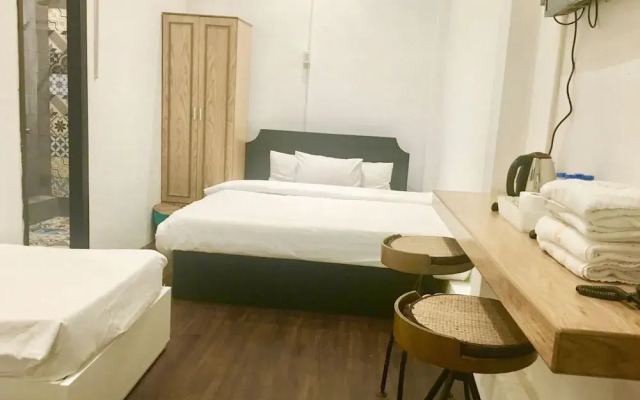 Queen Boutique Hotel - Hostel