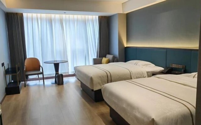 Zhen an Golden Resource Hotel