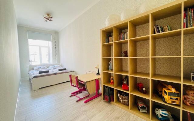 Apartments BFR (BFR) on Nevsky Prospekt 134 K.B