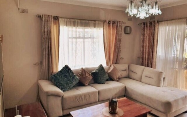 Stunning 3-bed House in Harare