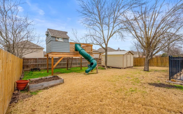 Family Friendly Home in South Austin