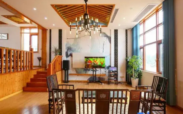 WUyuan Xianyunju Inn