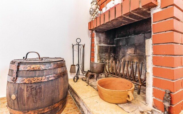 Stunning Home in Fazana With Wifi and 2 Bedrooms