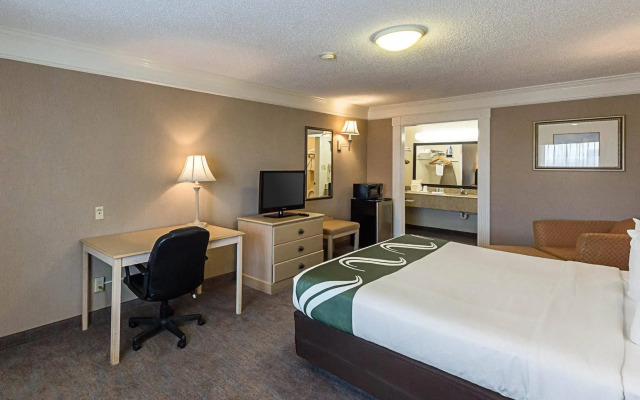 Quality Inn Near Lake Marble Falls