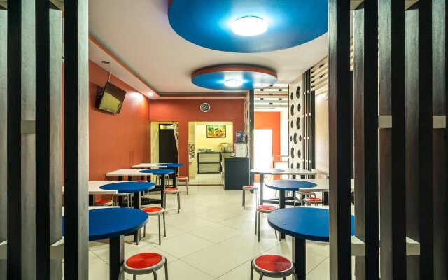 Dekayakini by OYO Rooms