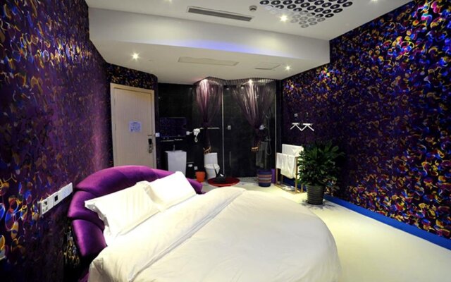 Jiaxing Yilian City Art Hotel