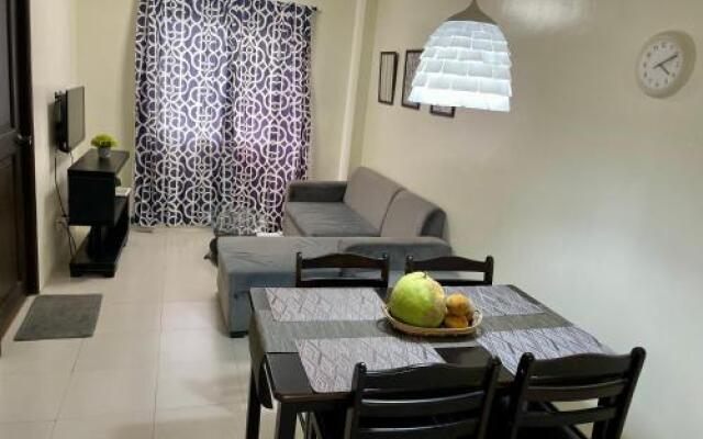 Courtyards 2br