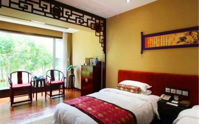 Qufu Mingzuo Xingtan Hotel