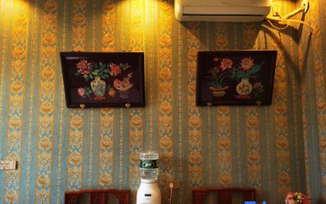 Pingyao Ancient City Impression Republic Boutique B&B