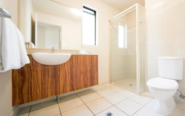 Portside Whitsunday Hotel
