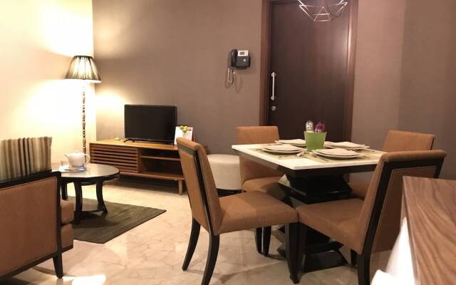 Luxurious L'Avenue Apartment