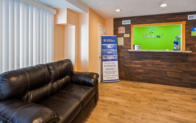 SureStay Hotel by Best Western Lincoln