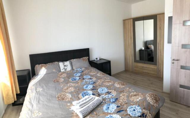 Lovely Apartment in Craiova