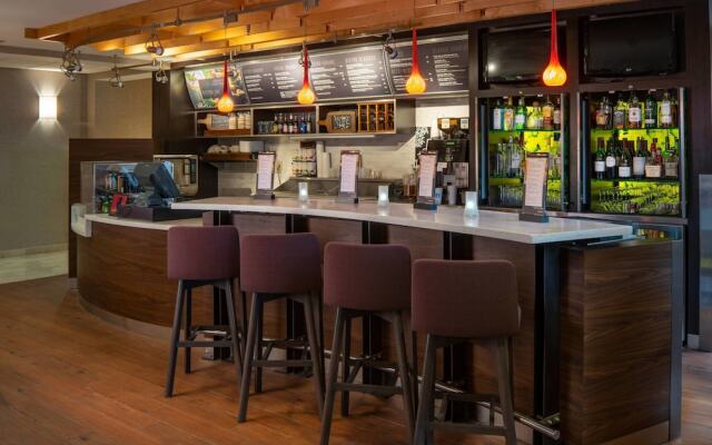 Courtyard Baton Rouge Siegen Lane