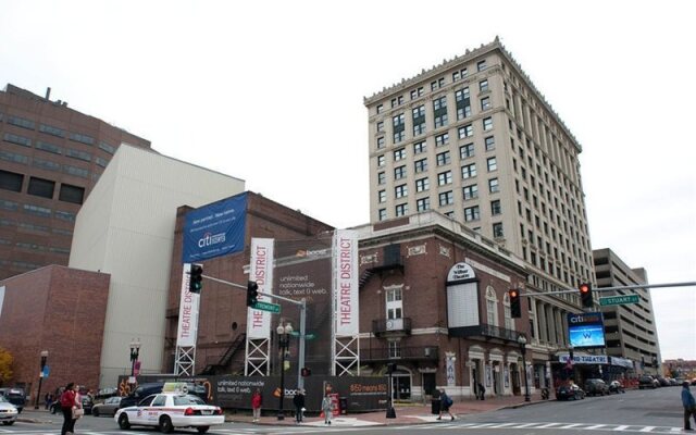 Courtyard by Marriott Boston Downtown