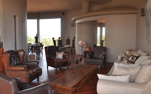 Ecoscience Center & Luxury Lodge