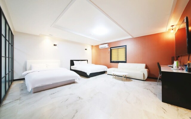 Suwon Hotel Flex