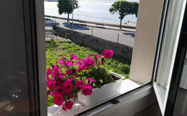 Casita con olor a mar A CASUCHA