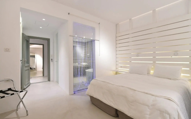 Senia Hotel