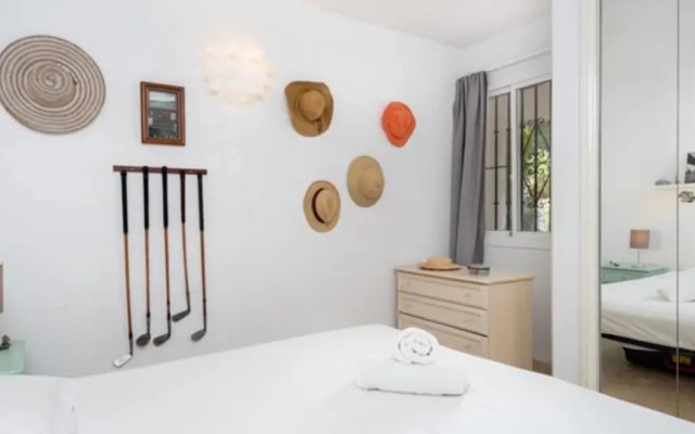 Apartment - 2 Bedrooms with Pool and WiFi - 107868