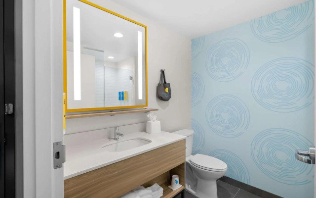 Tru by Hilton Lexington, VA