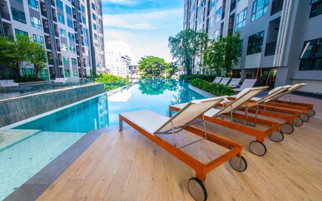 Central Pattaya Residence-The Base Condo