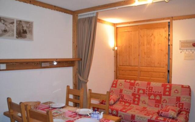 Appartement Les Menuires, 1 pièce, 4 personnes - FR-1-452-142