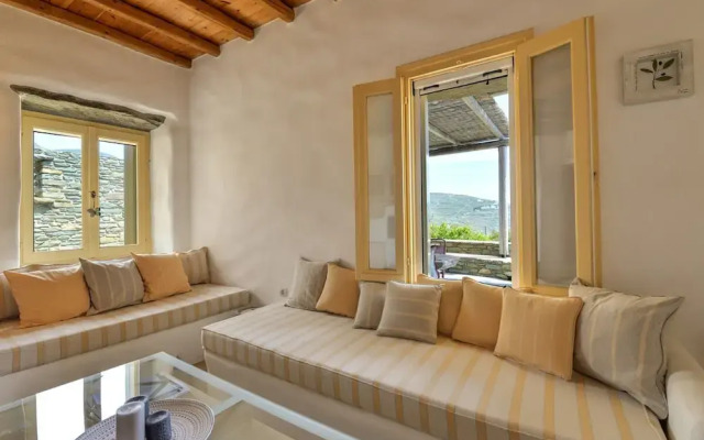 Sea-aura House in Tinos