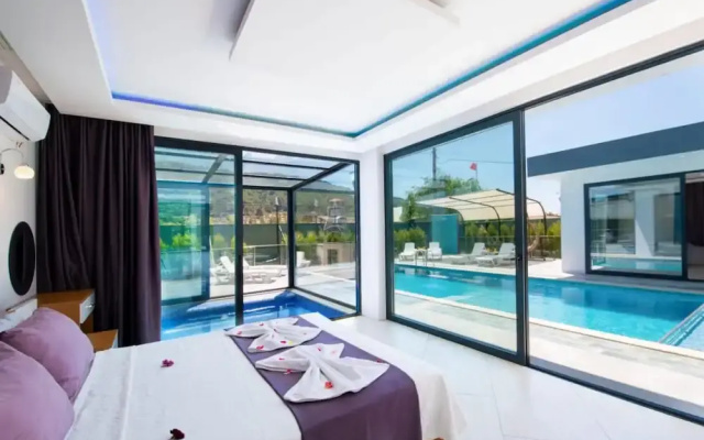 Dreamy Villa With Private Pool and Jacuzzi in Kas