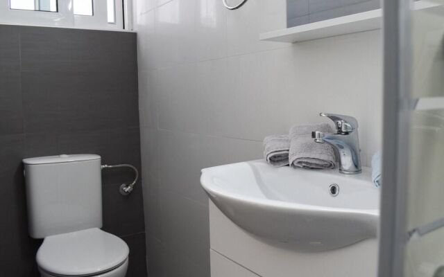 Comfy Central Square Gem with Terrace