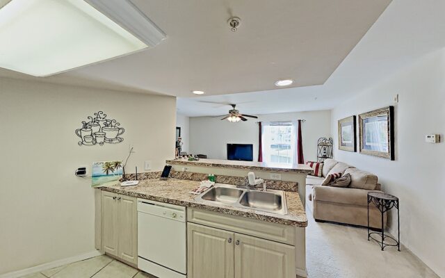 17754mil 2 Bedroom Condo