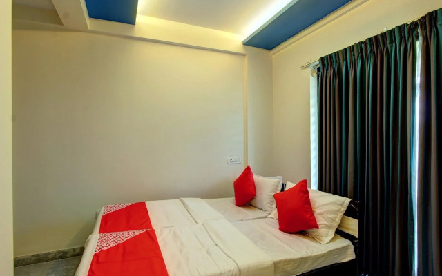 OYO 11387 Hotel Kozy Rooms