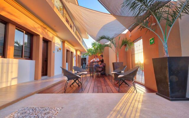 The Vibe Bed & Breakfast - Adults Only