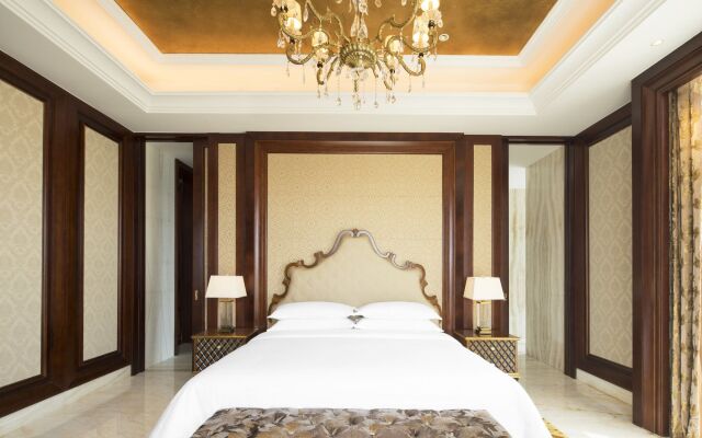 Sheraton Shantou Hotel