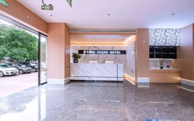 Sunny Yiyuan Convenience Hotel