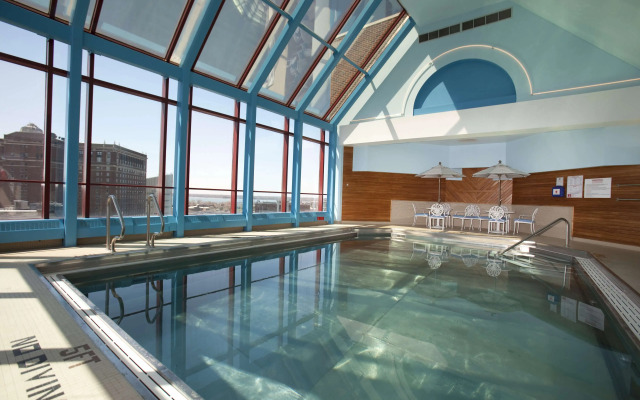 Hyatt Regency Buffalo / Hotel and Conference Center