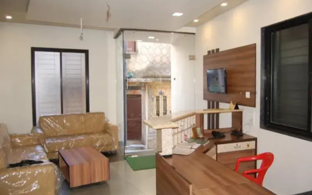 Shyam Sundri Resort By OYO Rooms