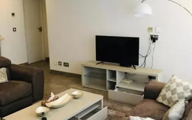 Executive 2 bedroom Apartment At East Legon