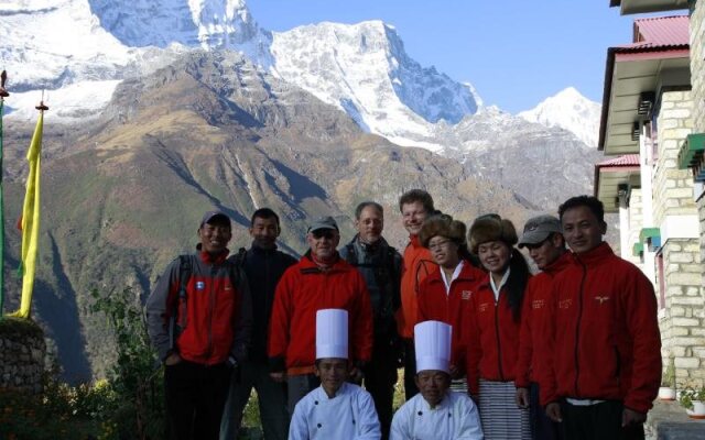 Everest Summit Lodge - Mende