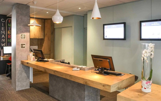 ibis Granville Port de plaisance